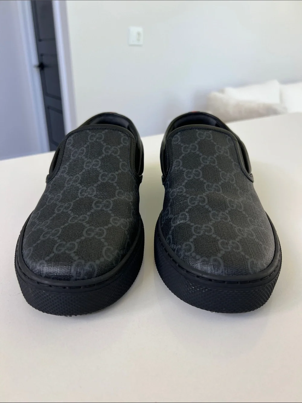 Gucci dublin GG logo supreme slip on sneakers shoes gray and black 36.5